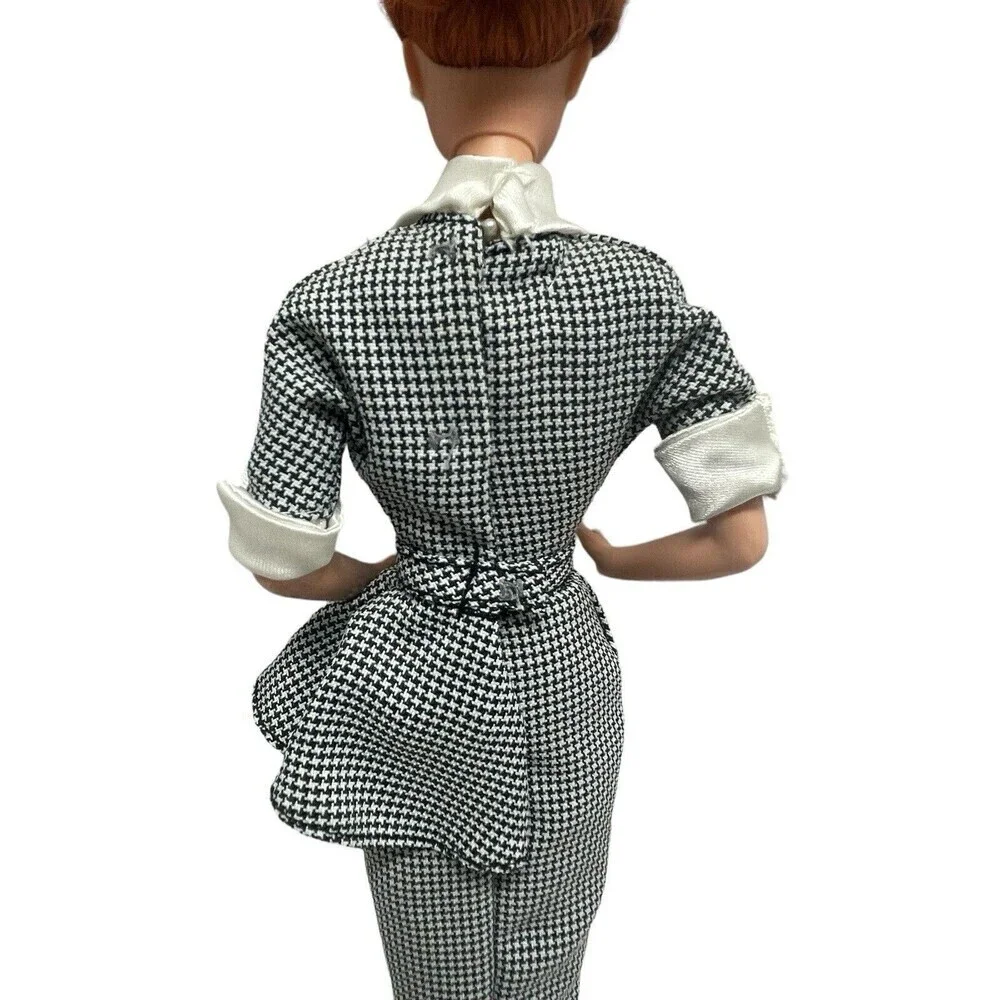 Vintage I Love Lucy Barbie TV Commercial Lucille Ball 17645 Collector 1996 Doll
